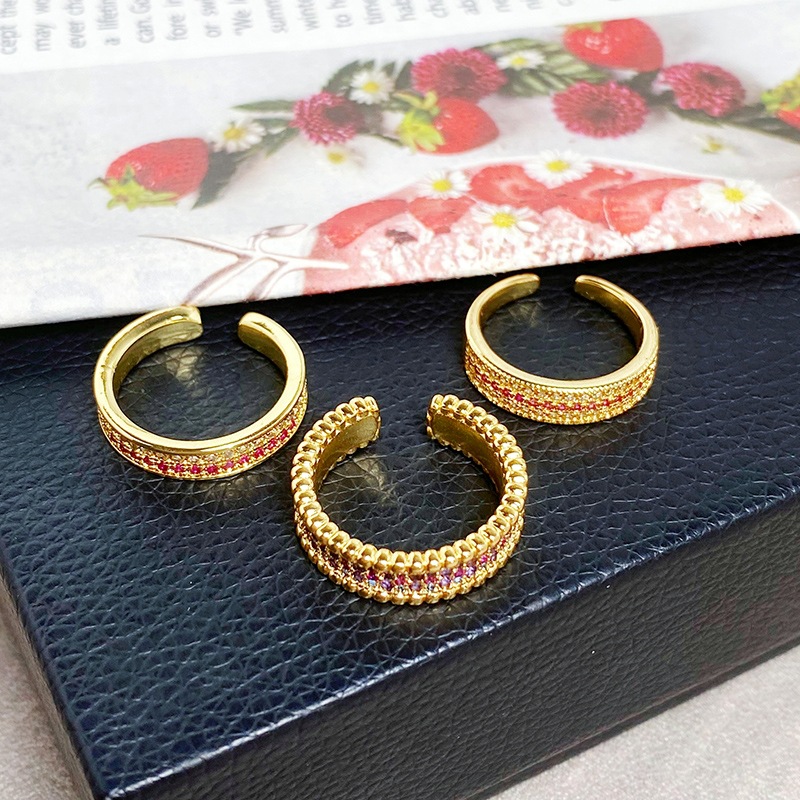Bague ouverte en zircon pour r - Vintage Fashion Revival avis et prix
